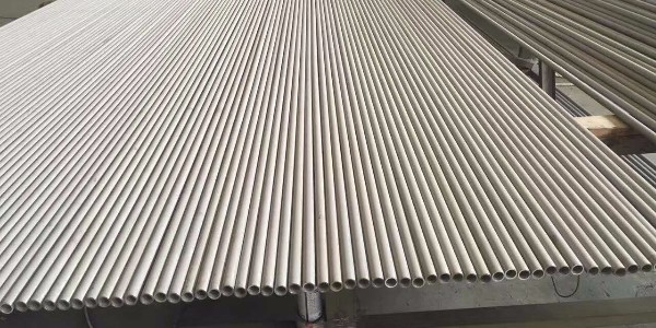 選購(gòu)不銹鋼材料不能只看中不銹鋼價(jià)格